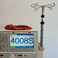 Fresenius Medical Care 4008 S Hemodialysis Machine image 2